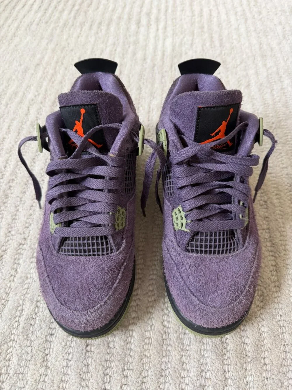 Retro Air Jordan 4 - Canyon Purple - Women 7 / Kids 5.5